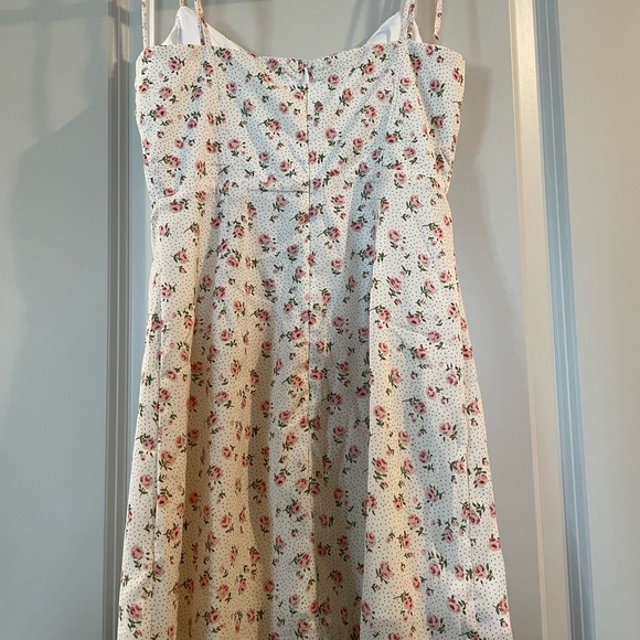 Refreshing Floral Printed Sweetheart Neck Mini Dress. - Picture 5 of 8